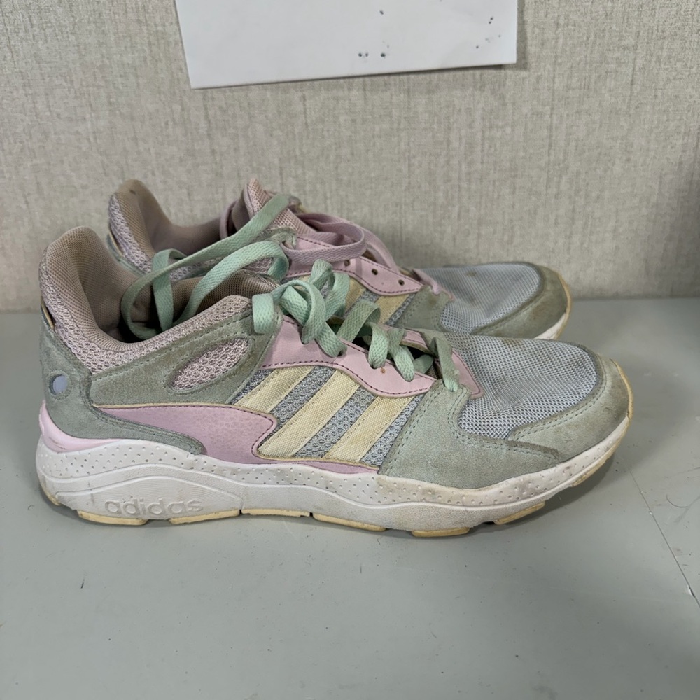 Size 9.5 - Adidas Chaos Aero Blue W‎